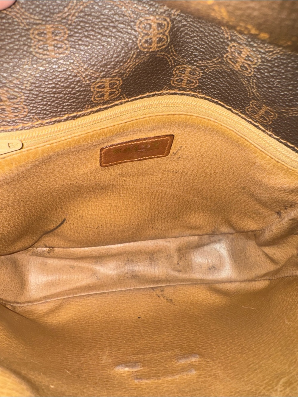 BALLY Monogram Saddle Crossbody Bag - Picture 4 of 13